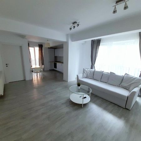 Santorini Residence Apartment Otopeni Exteriér fotografie