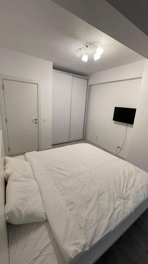 Santorini Residence Apartment Otopeni Exteriér fotografie